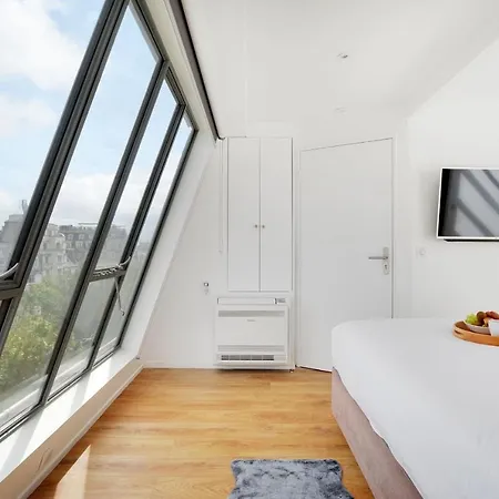Appartamento Exceptional Triplex With Terrace - Montmartre Parigi