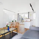 Exceptional Triplex With Terrace - Montmartre